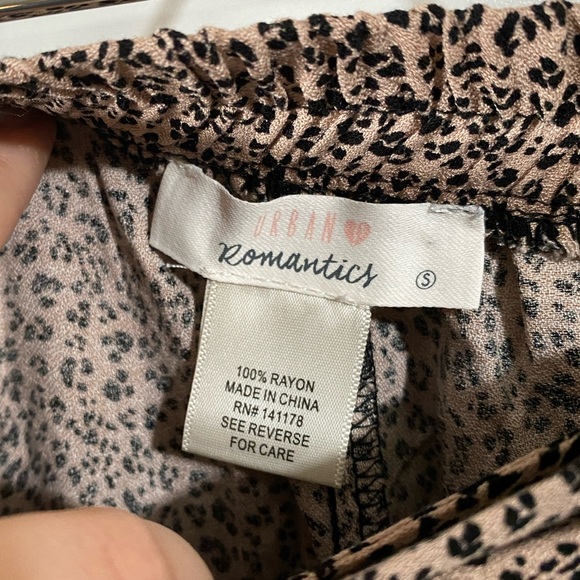 True Wrap Midi Skirt with Micro Leopard Print Pattern Size Small Tan Neutral - Picture 8 of 9